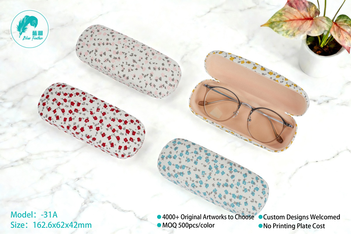 Charming Soft-Touch Floral Pattern Fabric Hard Eyewear Case for Fashionable Women